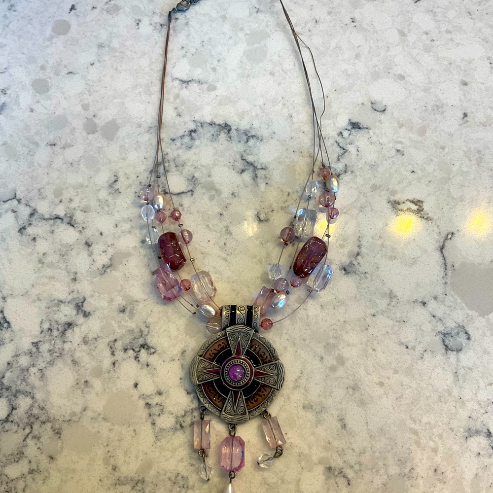 Accent Necklace with Medallion